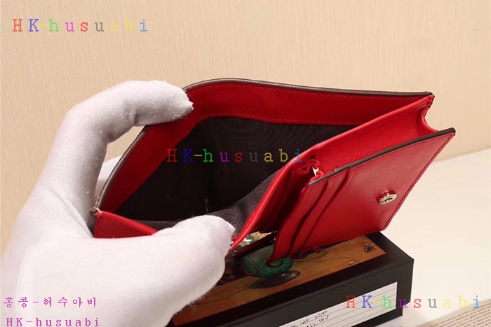 �ڹ̷��ޡ�2018SS NEW GG ������ ������ ��ġ ����� ī�� ���̽� GG506277-2