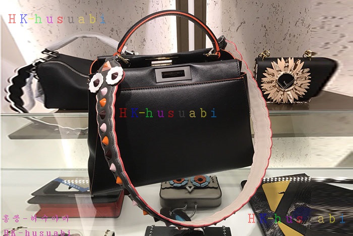 �ڹ̷��ޡ�  ��� ��ī�� �Ż�� F 8093 