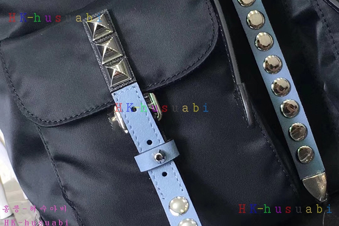 �ڹ̷��ޡ� ����� ���͵� ���� PR 1BZ811-3