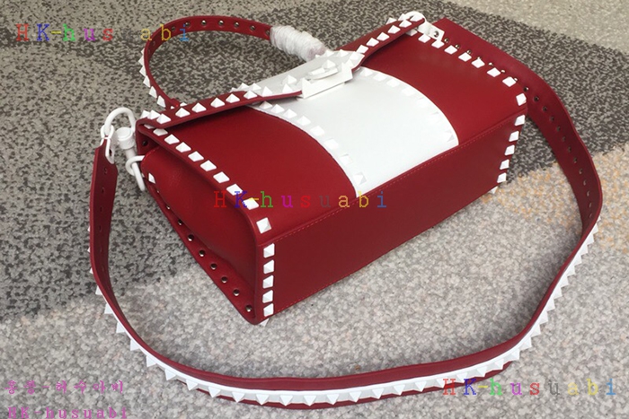 �ڹ̷��ޡ�  �߷�Ƽ�� �Ż� ũ�ν��� V0094-4