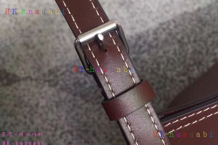 �ڹ̷��ޡ� ������ STUDS CABAS CL18090-3