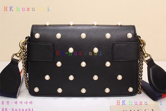 �ڹ̷��ޡ� ���� ��ε���̹�   GU 453778