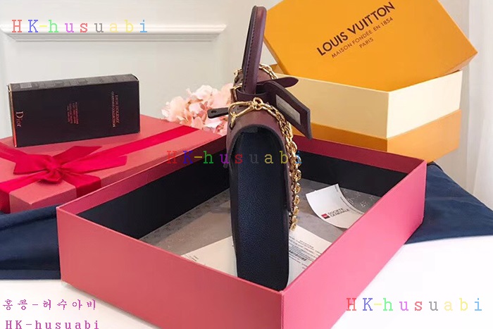 �ڹ̷��ޡ� ���̺��� ��Ƽ��Ƽ�� ��Ʈ�� M54925