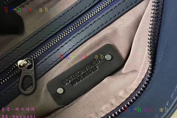 �ڹ̷��ޡ� ���װ�����Ÿ �Ż� ũ�ν��� V0079-4