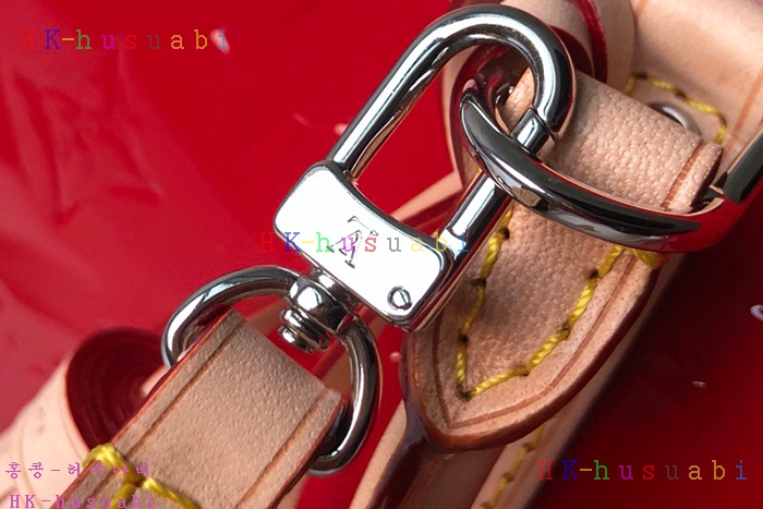 �ڹ̷��ޡڷ��̺��� �׿� Ʈ���̾ޱ� M96052