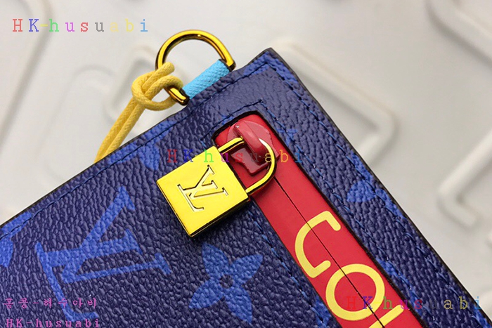 �ڹ̷��ޡڷ��̺��� ���� Ŭ��ġ M68003