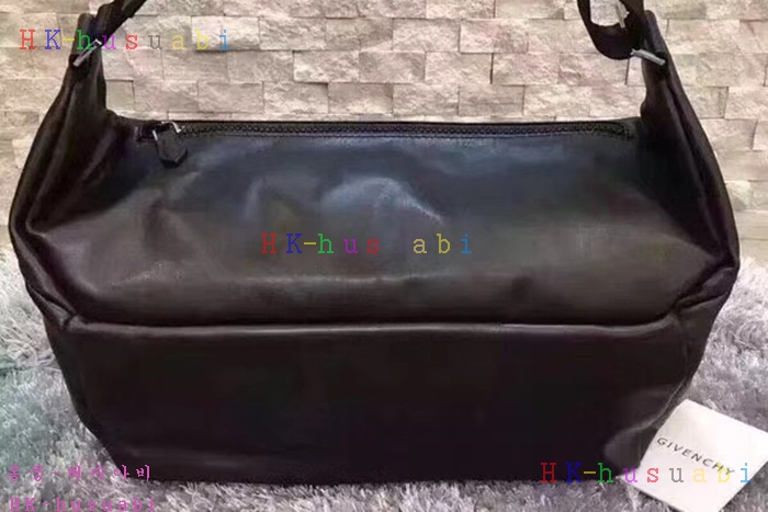 �ڹ̷��ޡ� ����� �������� GV 25585