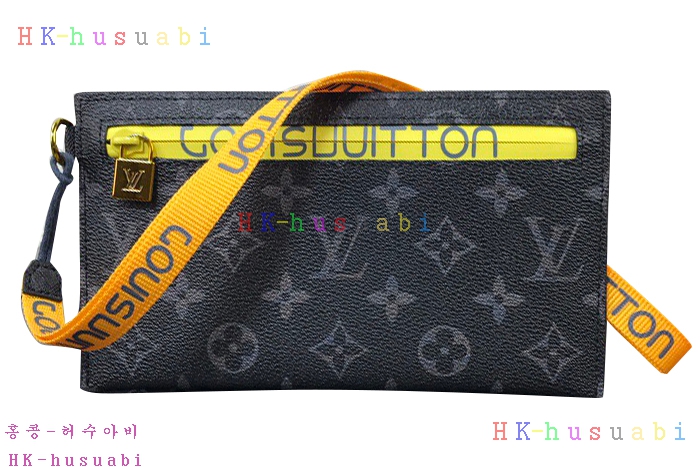 �ڹ̷��ޡڷ��̺��� ���� Ŭ��ġ M68003-2