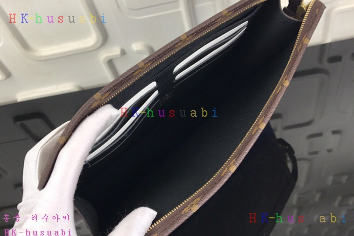 �ڹ̷��ޡ� ���̺��� ����Ʈ ������ M63066