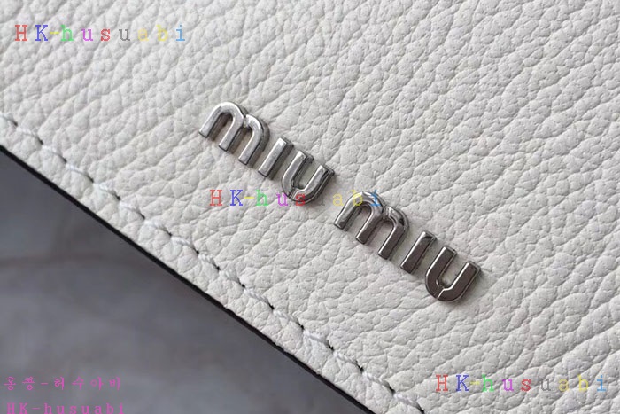 �ڹ̷��ޡ� �̿�̿� ����� �����  MU 5BH609-8