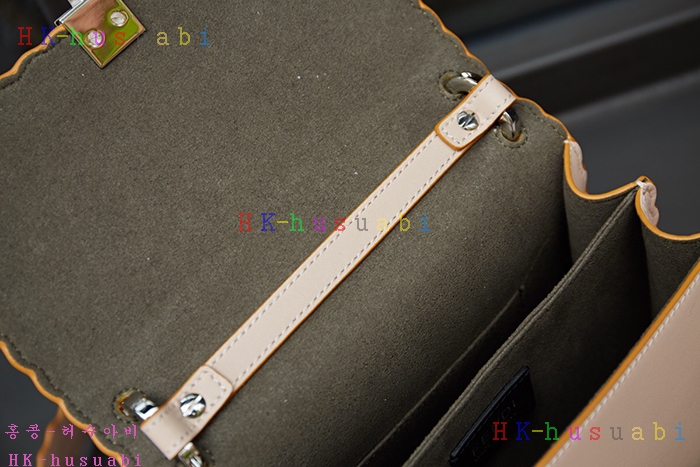 �ڹ̷��ޡ����  ĭ ���� ü�ι� FD 98854