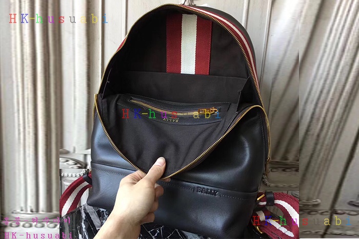 �ڹ̷��ޡ� �߸� �Ż� ���� BL366950