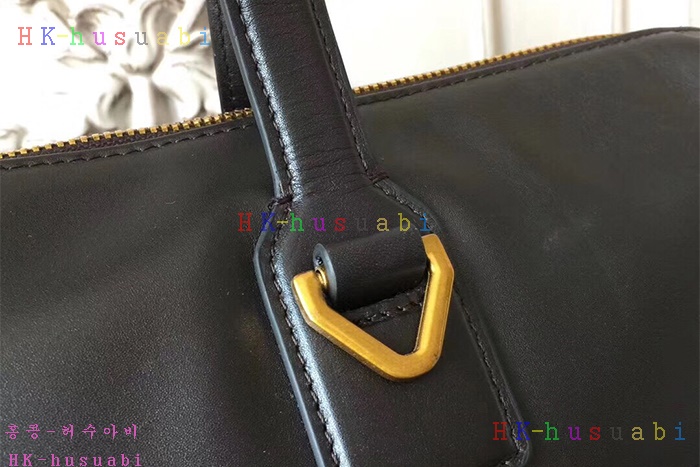 �ڹ̷��ޡ� �߸� �Ż� �������� BL85088-2