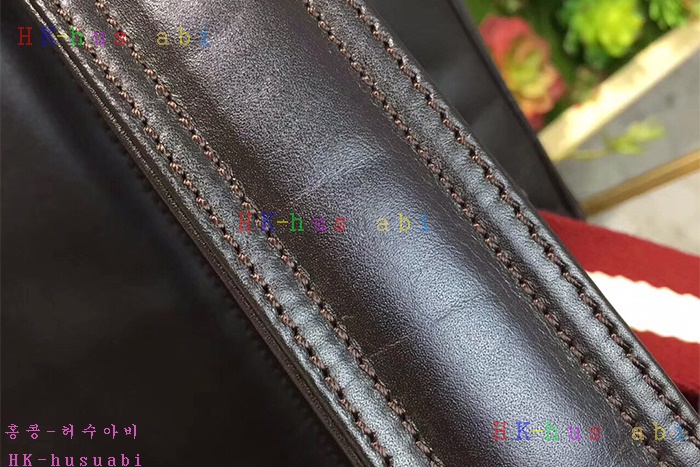 �ڹ̷��ޡ� �߸� �Ż� ���� BL366953