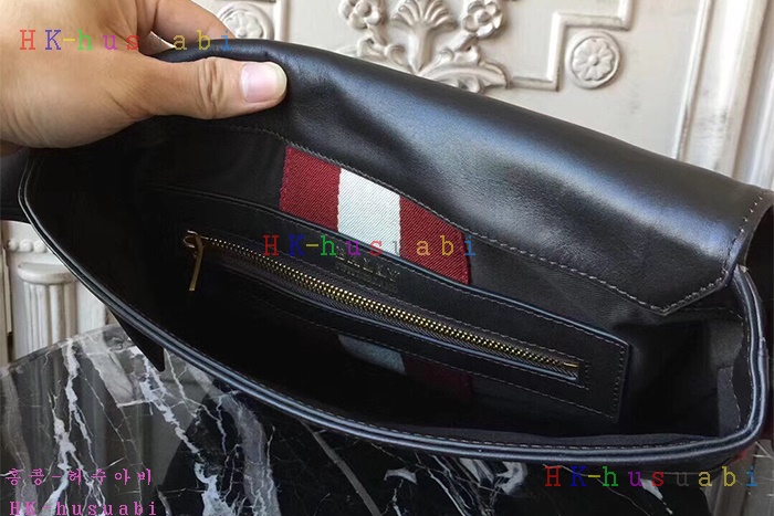 �ڹ̷��ޡ� �߸� ������ ũ�ν��� BL80088