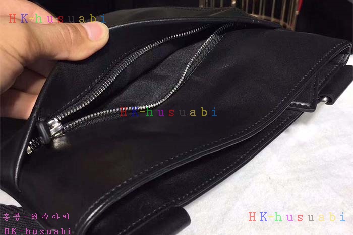 �ڹ̷��ޡ� �߸� ������ ũ�ν��� BL550170-2