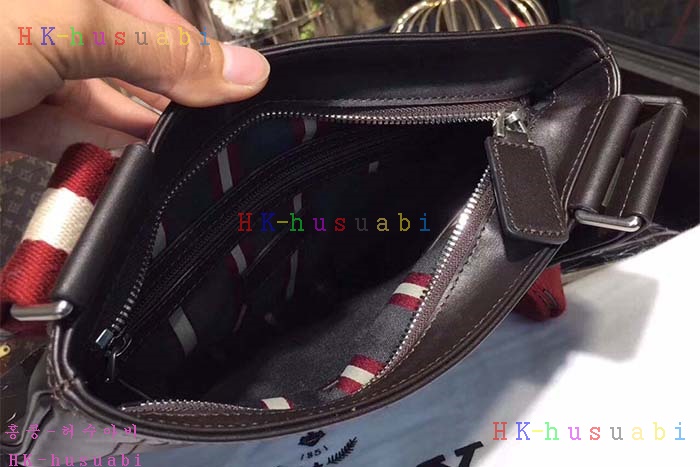 �ڹ̷��ޡ� �߸� ������ ũ�ν��� BL520170