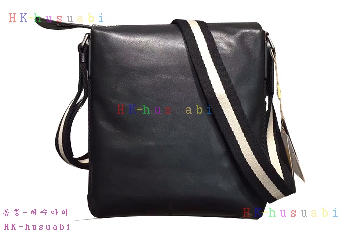 �ڹ̷��ޡ� �߸� ������ ũ�ν��� BL650170-2