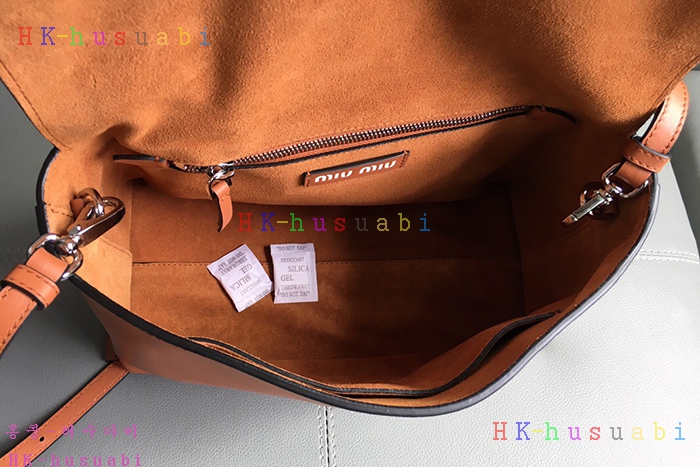 �ڹ̷��ޡ� �̿�̿� �ΰ� �÷� ����� MU 5BD073-3