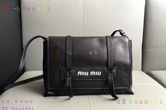 �ڹ̷��ޡ� �̿�̿� �ΰ� �÷� ����� MU 5BD073-2