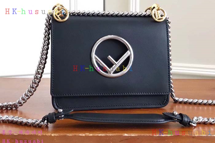 �ڹ̷��ޡ���� ĭ���� �����  FD6558120-3