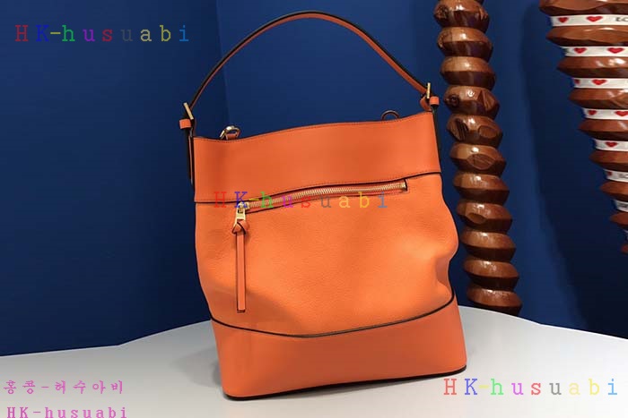 �ڹ̷��ޡ� �ο��� ���� ��Ŷ�� LW 327.12KR99-2