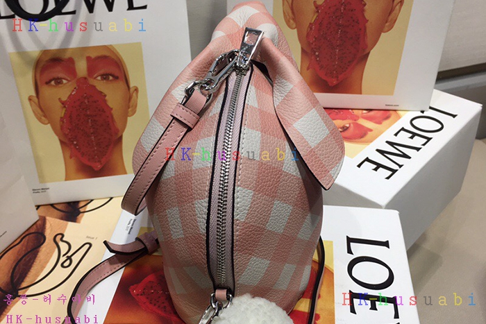 �ڹ̷��ޡ� �ο��� �䳢 ũ�ν��� LW 3650