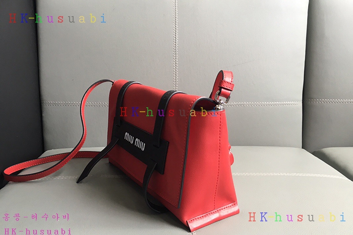 �ڹ̷��ޡ� �̿�̿� �ΰ� �÷� ����� MU 5BD075-5