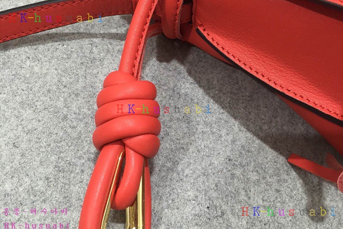 �ڹ̷��ޡ� �ο��� ������ ũ�ν���   LW 88550-2