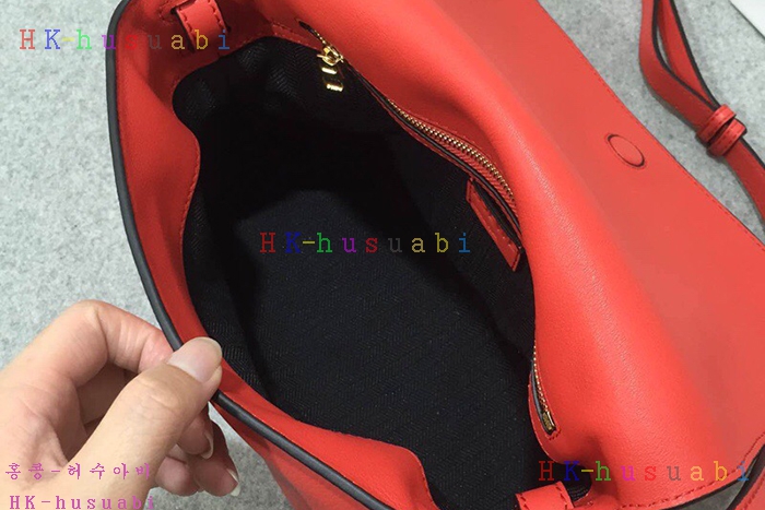 �ڹ̷��ޡ� �ο��� ������ ũ�ν���   LW 88550-2