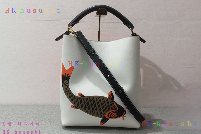 �ڹ̷��ޡ� �ο��� ��Ŷ�� LW 88620-2