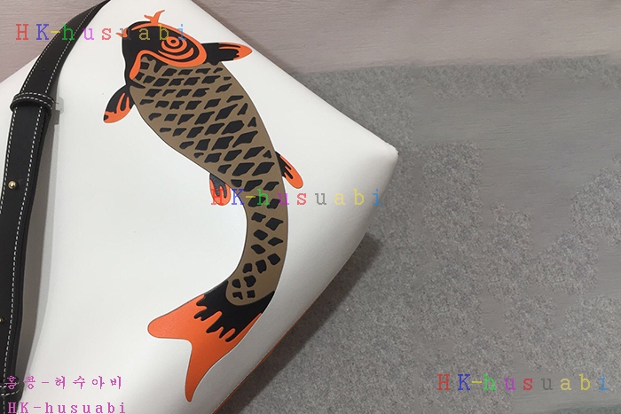 �ڹ̷��ޡ� �ο��� ��Ŷ�� LW 88620-2