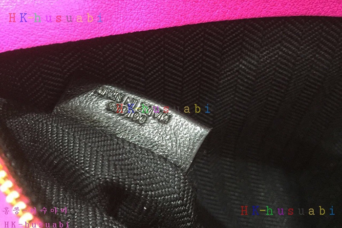 �ڹ̷��ޡ� �ο��� �Ż� Ŭ��ġ�� LW 88529