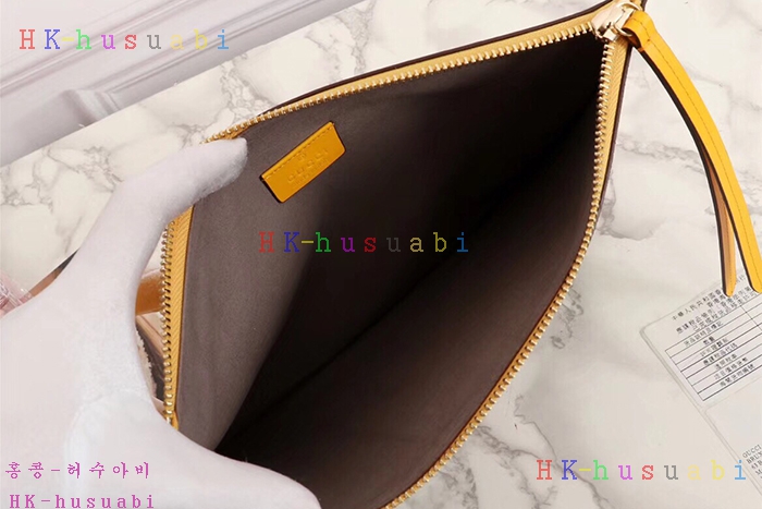 NEW  ���� �ڼ� Ŭ��ġ GU 499385