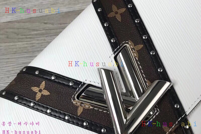 �ڹ̷��ޡ� ���̺��� Ʈ����Ʈ�� M50282V