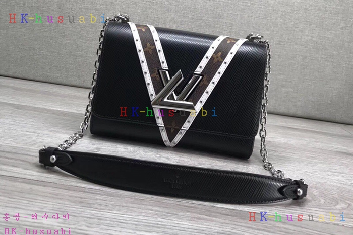 �ڹ̷��ޡ� ���̺��� Ʈ����Ʈ�� M50282V-3