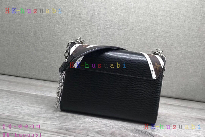 �ڹ̷��ޡ� ���̺��� Ʈ����Ʈ�� M50282V-3