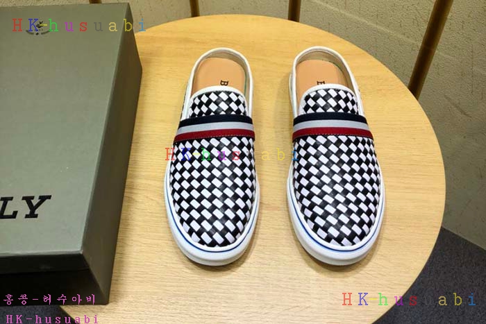 NEW 2018SS �߸� ������ ����Ŀ�� B 57841