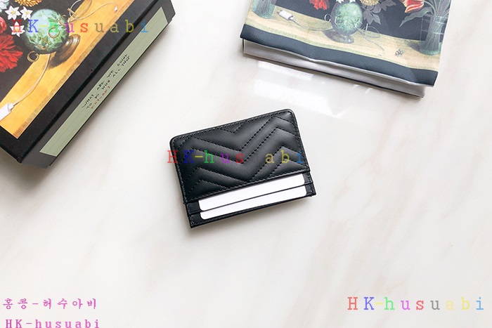 NEW 2018SS ���� ����Ʈ ī�����̽� GU 443127-4