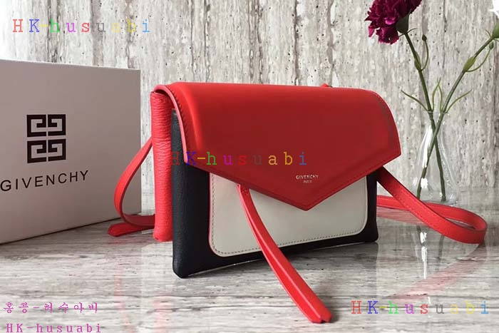 2017F/W �Ż� ����� ������ ũ�ν� �� GV779922-5