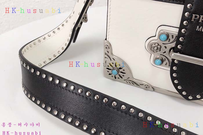 �ڹ̷��ޡ�2018SS  ����� ī�̿� ����� P 1BD045-3