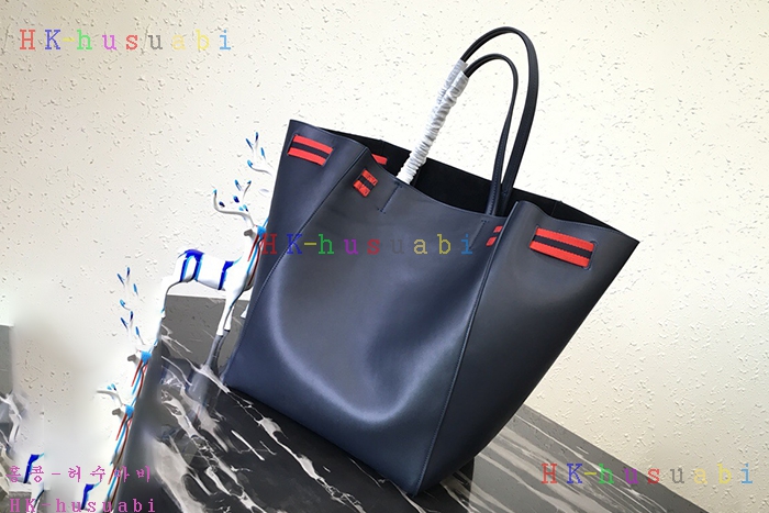 �ڹ̷��ޡ� ������ ī�ٽ� ���� ����� CL 176023