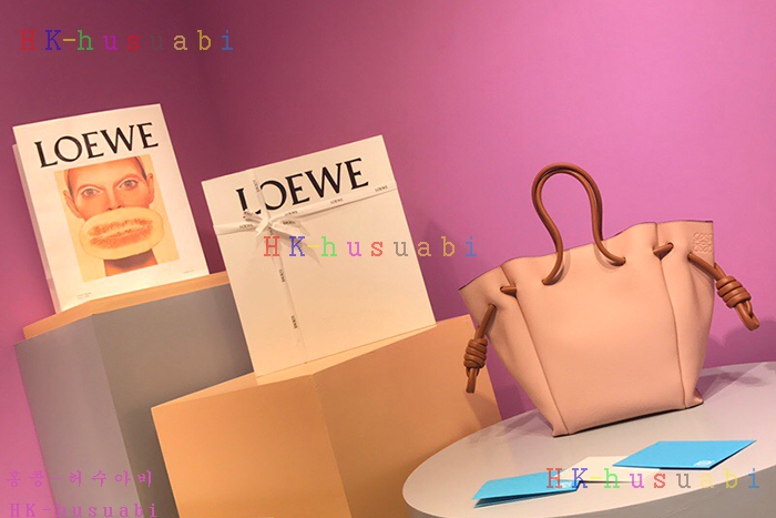 �ڹ̷��ޡ� �ο��� �ö���� �� ��Ʈ�� LW 66580