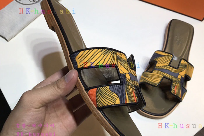 NEW 2018SS �����޽� ������ ������ H 366566-2