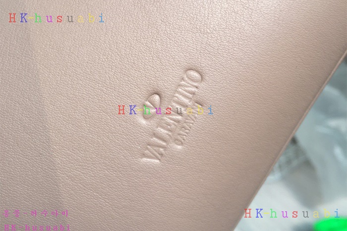 �ڹ̷��ޡ� �߷�Ƽ�� �����͵� ü�ι�  V 2045-2-1