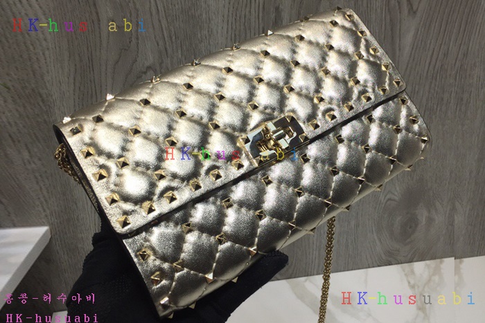 �ڹ̷��ޡ� �߷�Ƽ�� �����͵� ü�ι�  V 0137-4