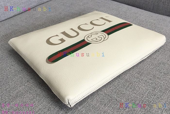 �ڹ̷��ޡ� 2018SS �ΰ� ���� Ŭ��ġ GU 500981-2