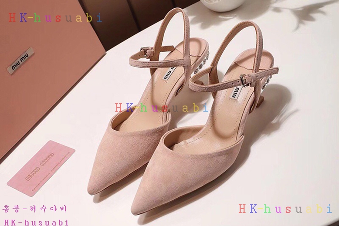 NEW 2018SS �̿�̿� ������ �Ź� MU 658810