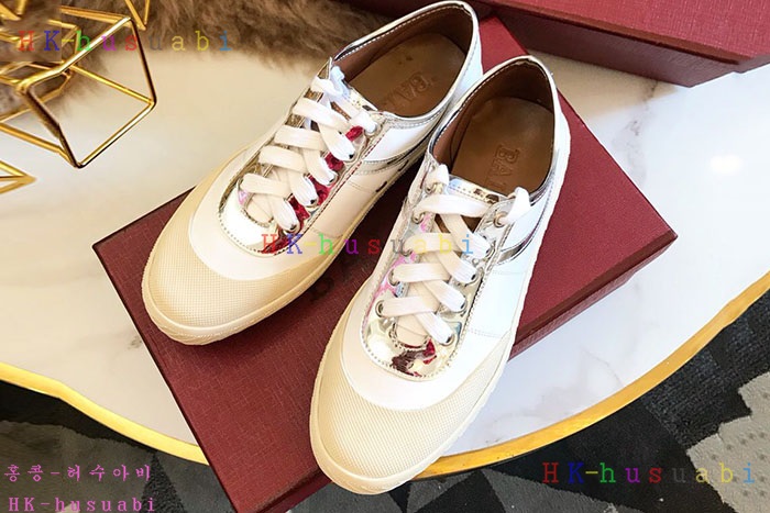 NEW 2018SS �߸� ������ �Ź� B 99650