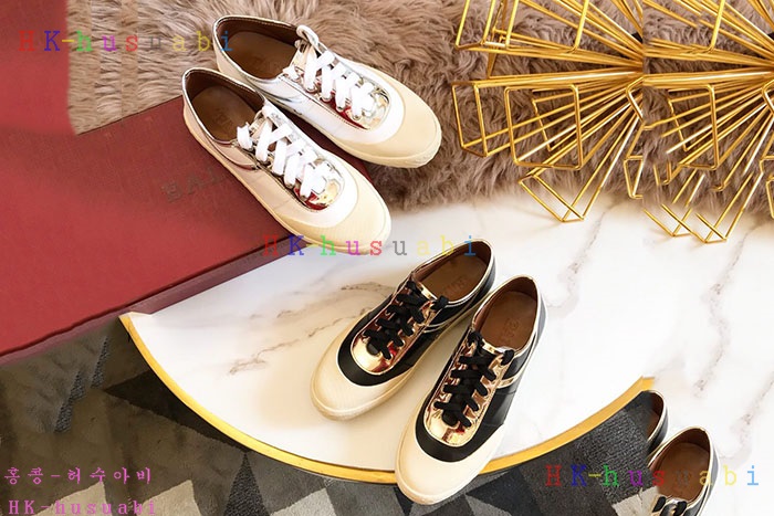 NEW 2018SS �߸� ������ �Ź� B 99650